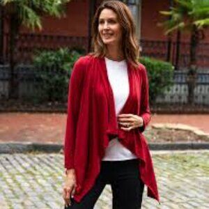 ScotteVest Women's Rich Red Long Loose Cardigan size M Travel Hiking Walking